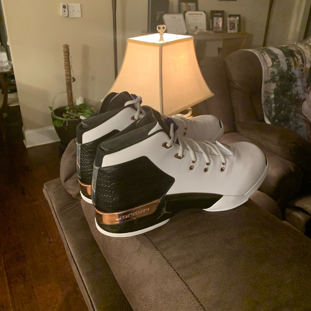 Jordans never worn